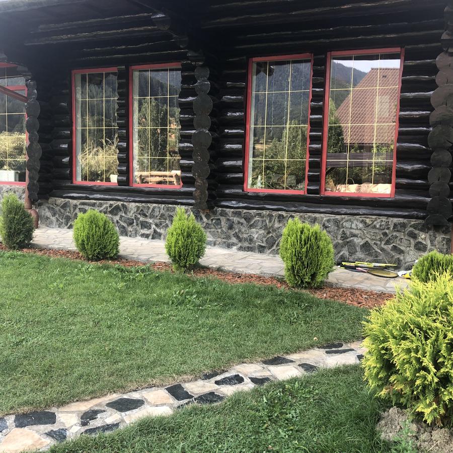 Hot Tub Chalet Retreat Villa Brasov Exterior photo