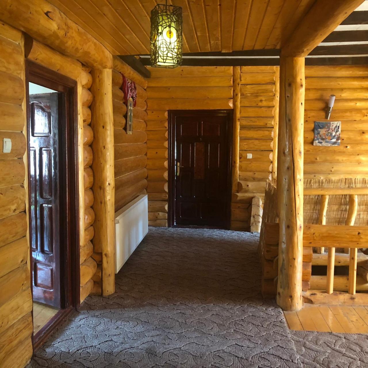 Hot Tub Chalet Retreat Villa Brasov Exterior photo